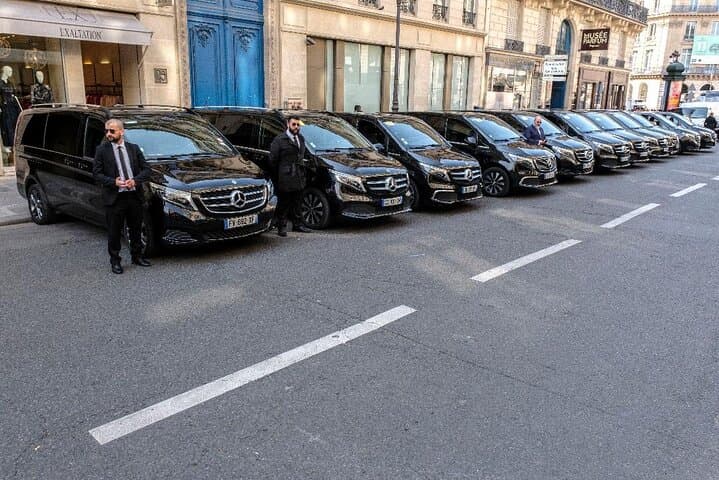 VAN transfer from Paris to Roissy CDG or Orly airport