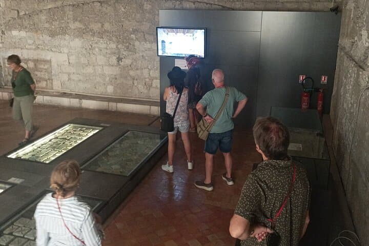 Tour to Avignon, Orange and Pont du Gard