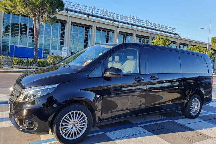 Transfer Marseille Airport to Cruise Port