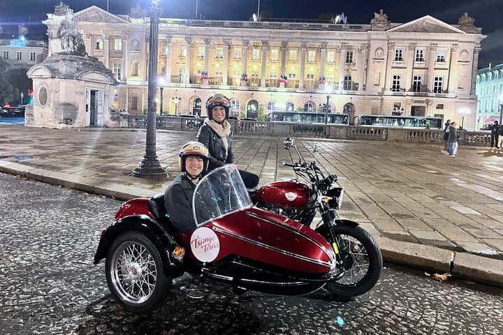 Place de la Concorde is a sea of lights after dark