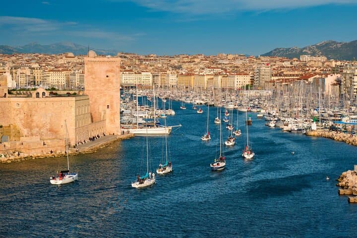 Historic Marseille: Exclusive Private Tour with a Local