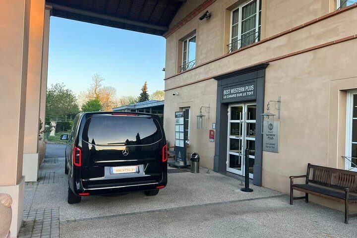 Private transfer your alternative to taxi for your travels
