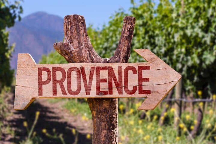 Private Tour From Marseille to Arles Saint Remy & Les Baux