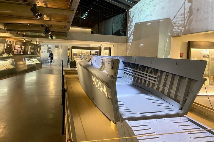 Private D-Day Utah Beach and Mont Saint Michel Trip by Mercedes
