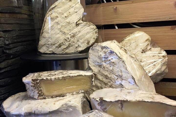 Gastronomic Walk in the Latin Quarter of Paris