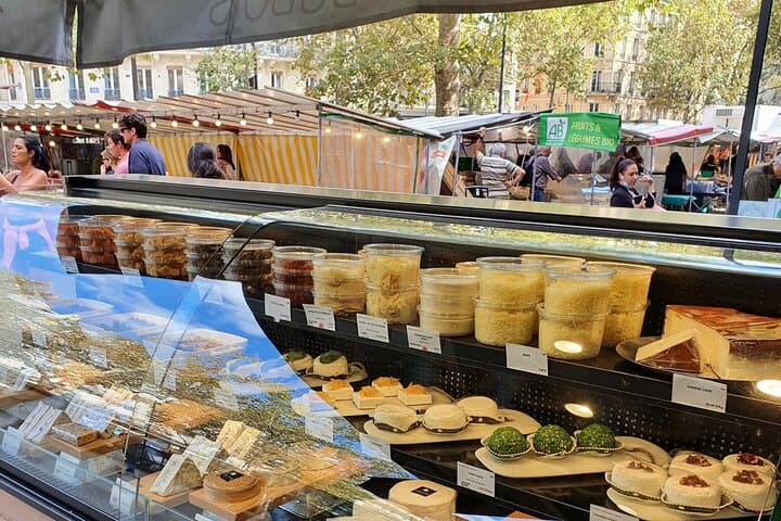 Gastronomic Walk in the Latin Quarter of Paris