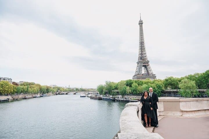 Private Mini Photoshoots in Paris
