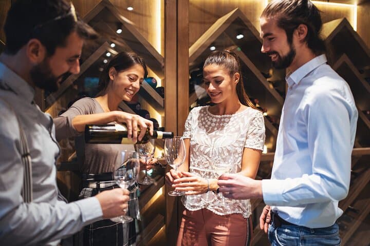 Private tasting of Savoie cheese and wine in Chamonix