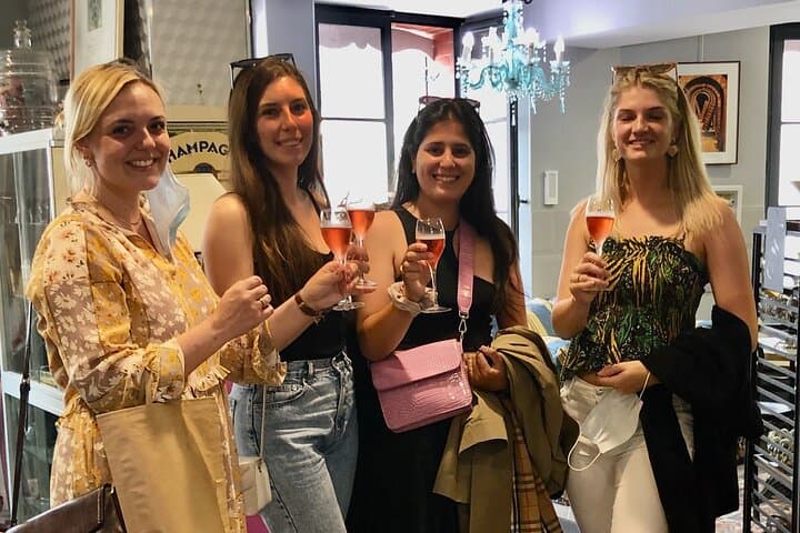 Always a pleasure to taste with nice girls