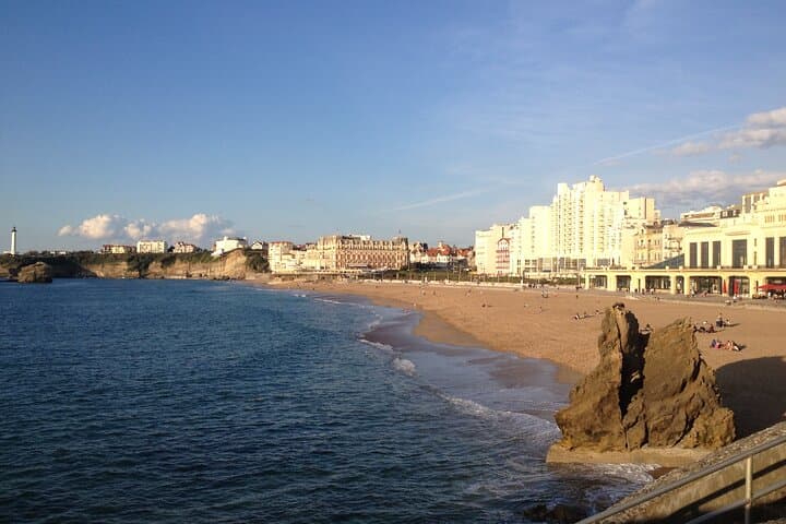Visit as a local 22 years in Biarritz with Nadege Ze Chauffeur