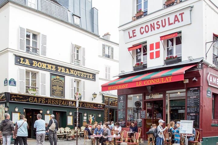 Paris Private Montmarte Tour : Sacre Coeur with Expert Guide