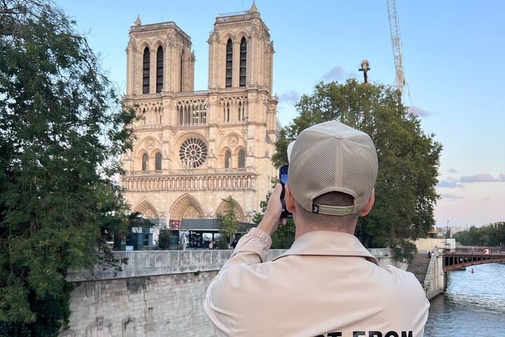 Private History Tour of Architecture in Paris
