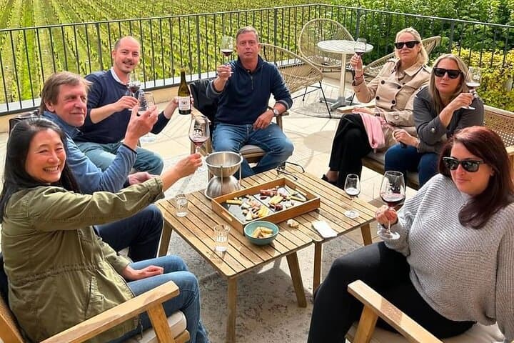 wine tasting