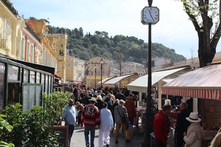Private Half Day Walking Tour in Old Nice France with Local Guide