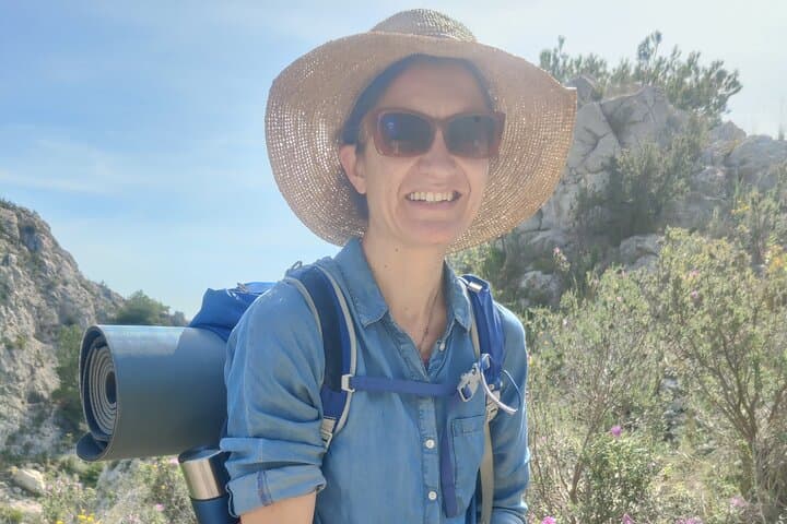 Hiking and Yoga in the Calanque of Sormiou