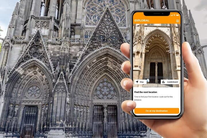 Rouen Self-Guided City Walking Tour & Scavenger Hunt