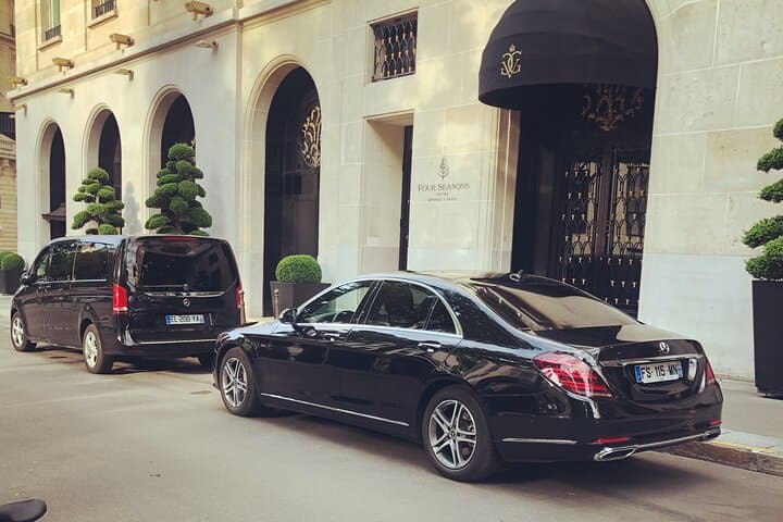 Transfer from Paris Hotels&Apartments to Train Stations