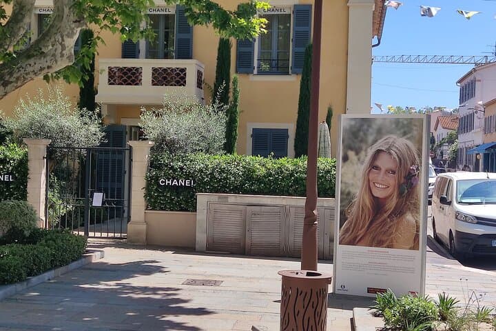 Full-Day Private Tour to St-Tropez and Port Grimaud from Nice