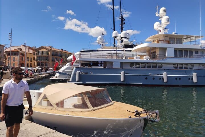Full-Day Small-Group St Tropez and Port Grimaud from Nice