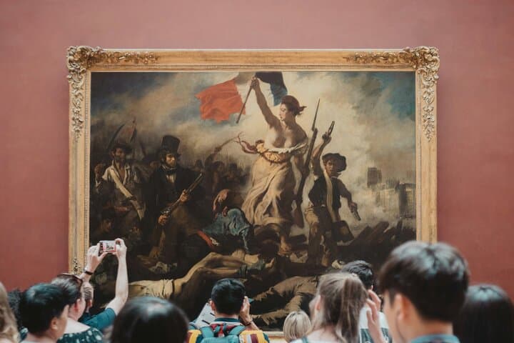 Louvre Private Tour with Mona Lisa and Skip-the-Line Entry
