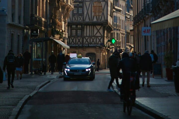 Dijon Discovery: Exclusive Private Guided Walking Tour