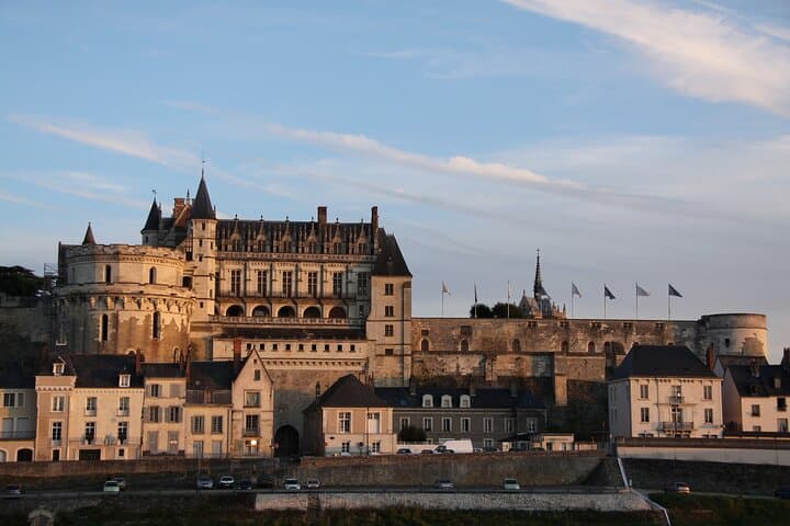 Private Day Tour in Chambord Chenonceaux and Amboise from Paris