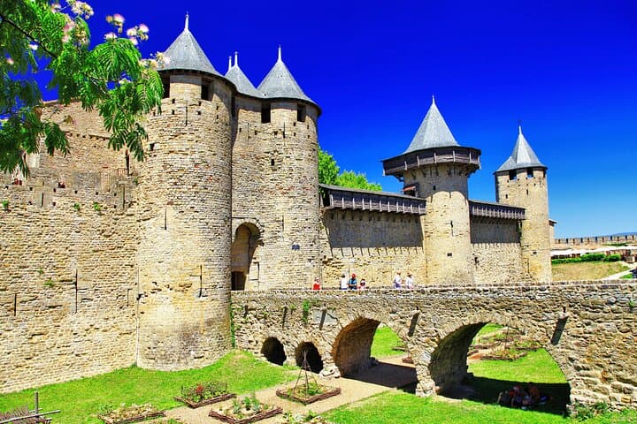 Carcassonne Wonders and Highlights Guided Private Tour