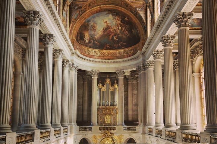 Gardens and Grandeur Day Trip to Giverny, Versailles & Trianon