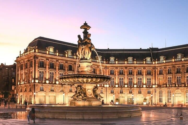 Classic Bordeaux: France’s Most Elegant City Audio Guide