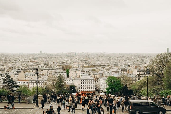 Private Day Tour in Paris with Louvre Tickets