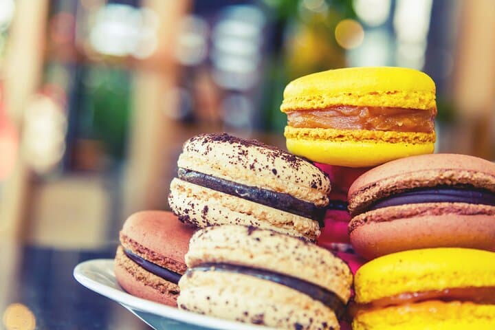 Paris Bites & Stories : A Tasty City Adventure with a Local