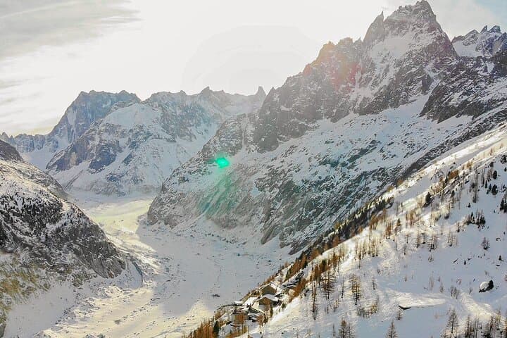 Private guided tour of the Mer de Glace with a Mountain Guide
