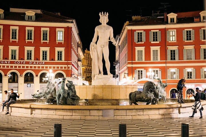 Evening Tour from Cannes to Nice with Scenic Photo Stops