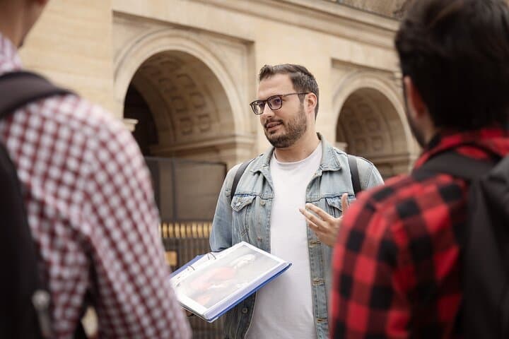 Paris Opera Neighbourhood Walking Tour