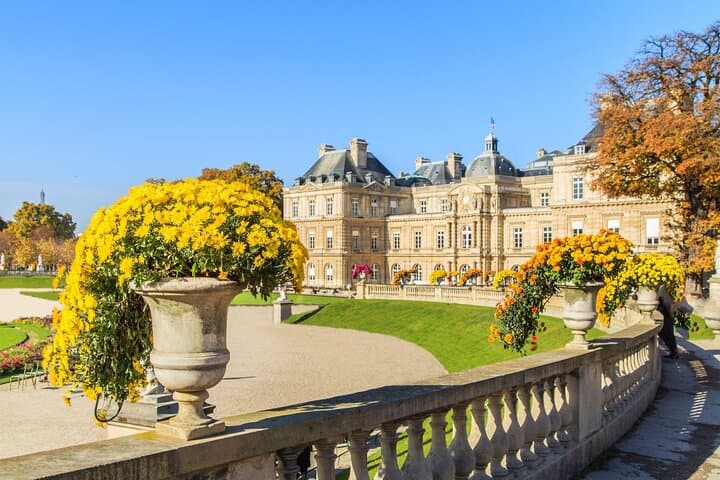 Paris Private Historic Walk: Notre-Dame to Luxembourg Gardens