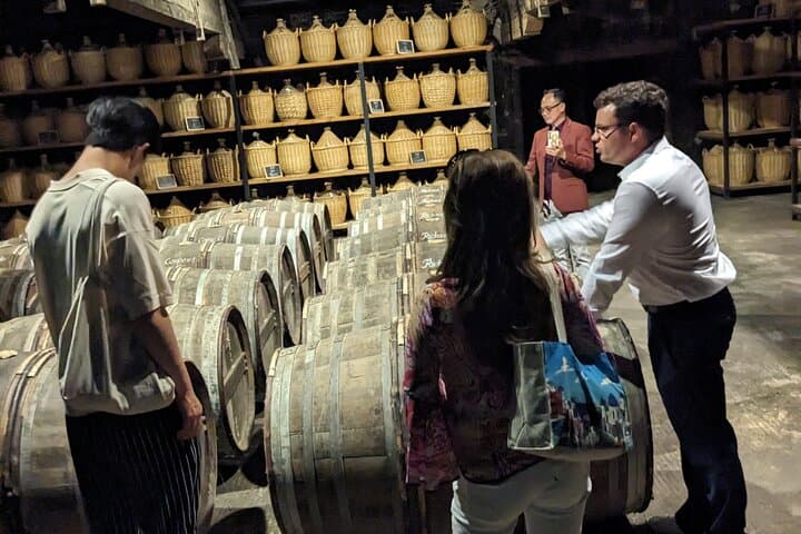 From Bordeaux: Cognac private tour