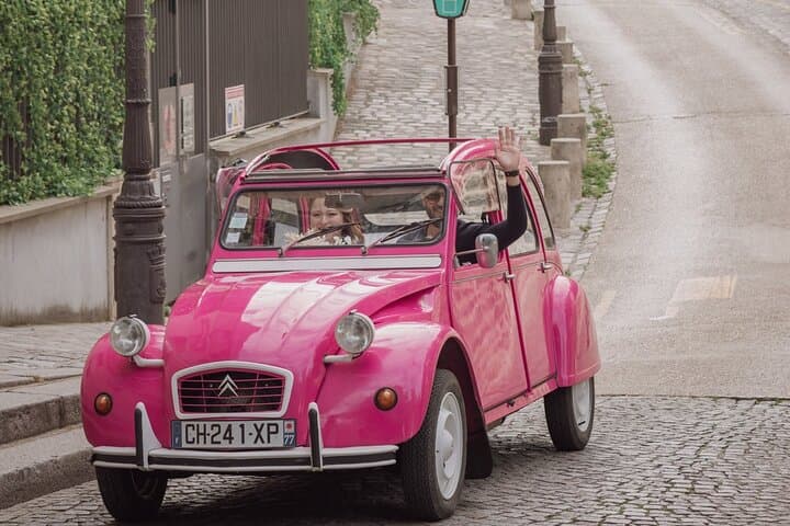 Full Day Private Tour in Paris with Pink Citroën 2CV