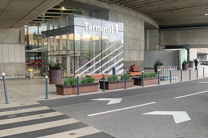 Private Transfer CDG Airport  Paris - One way