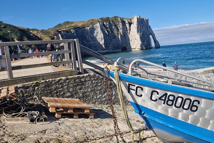 Private Day in Étretat and Honfleur, Jewels of the Normandy Coast