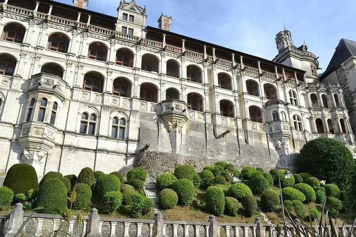 Private Day Trip From Paris to Loire Valley