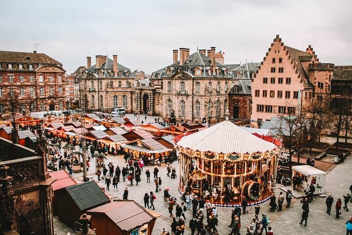 A Private Christmas Walking Tour in Strasbourg with Mulled wine