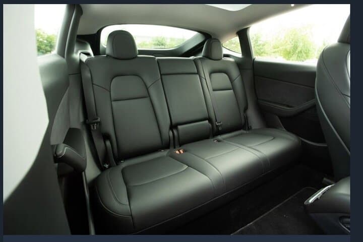 Private Driver in Marseille Airport – Transfers & Custom Tours