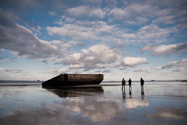 Normandy Private E-bike Guided Tour to Gold Beach