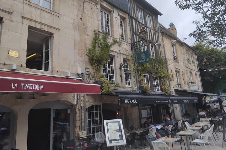 e-Scavenger hunt Caen: Explore the city at your own pace
