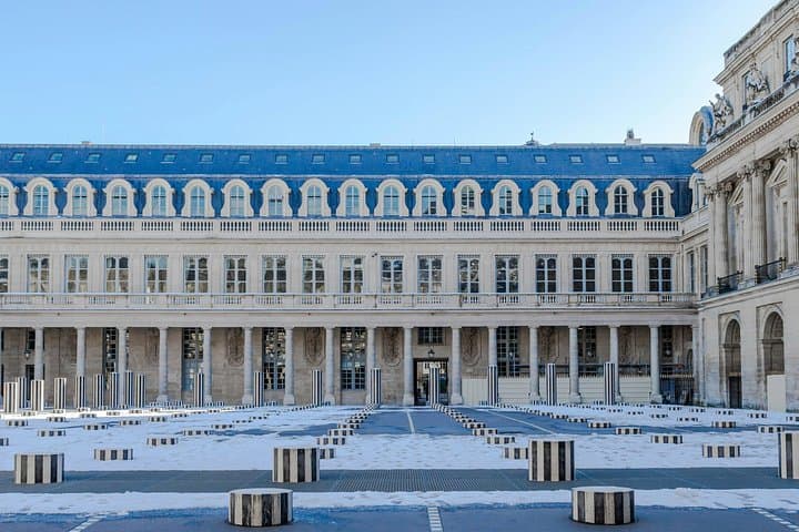 Parisian Holiday Magic 3 Hour Walking Tour with Christmas Market