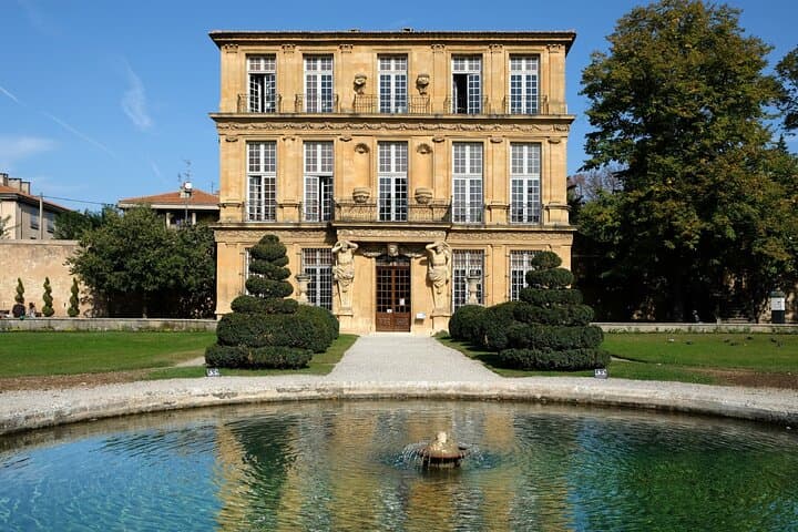 Best Intro to Aix-en-Provence in 2 hours with Local