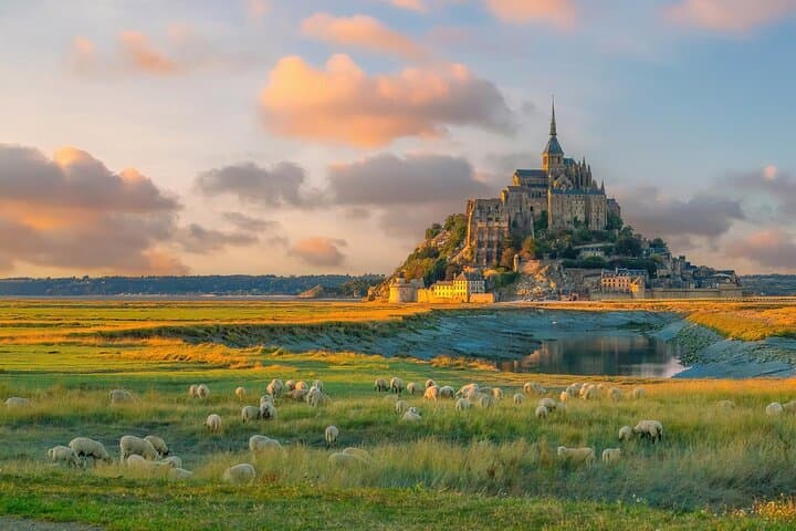 UNESCO World Heritage: Mont St Michel Private Tour From Le Havre