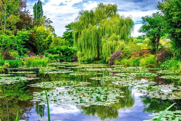 Private Half-Day Tour to Monet's Garden in Paris