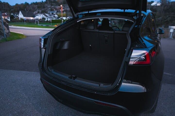 Private roundtrip transport Paris airport Orly