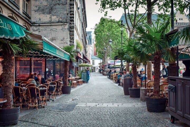 Paris La Marais District Guided Walking Tour